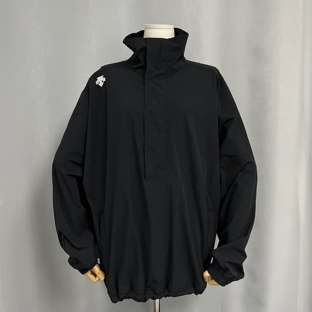 데상트 아노락 바람막이/806