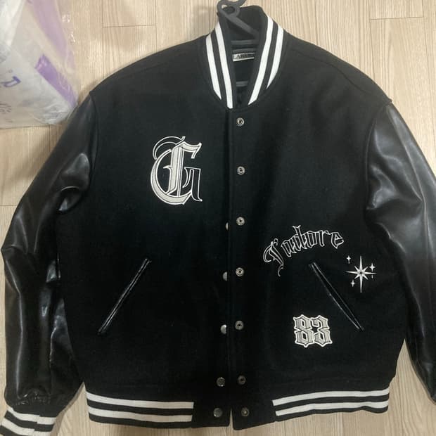 라티젠 L9 LOGO VARSITY JACKET(BLACK)
