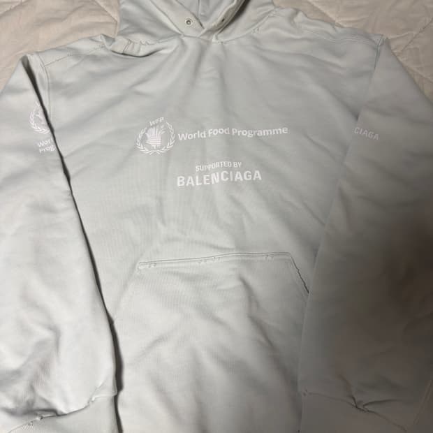 발렌시아가 wfp 아이스그레이 후드 s