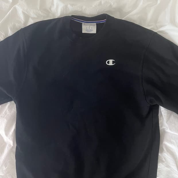 챔피온 블랙맨투맨