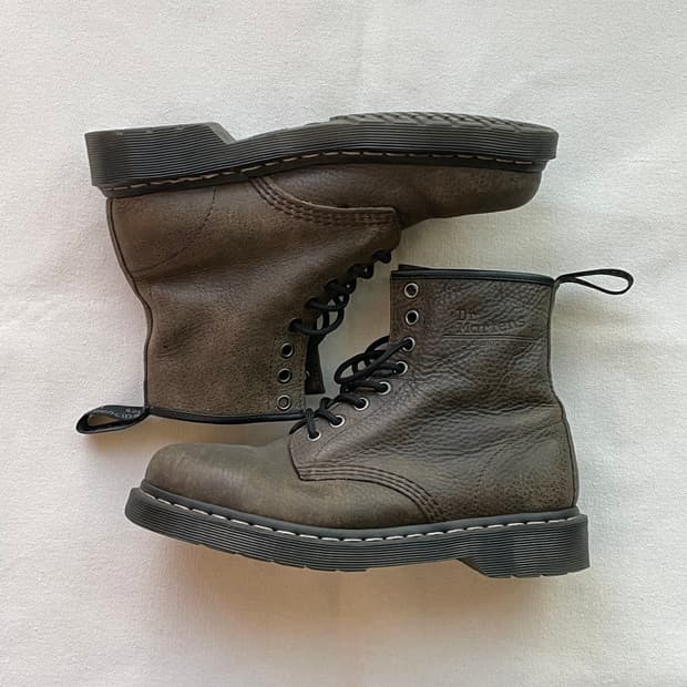 [정품] 닥터마틴 1460 사바나 그레이 부츠 워커 