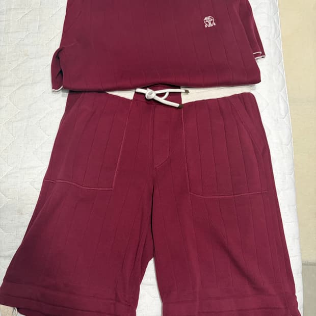 브루넬로쿠치넬리 리브드 트레이닝 셋업