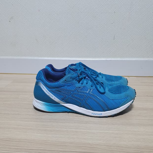 아식스 타사엣지2 러닝화 275