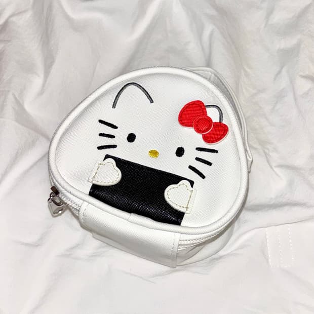 헬로키티 삼각김밥 오니기리 보냉 파우치