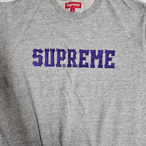 슈프림 반팔티(L)