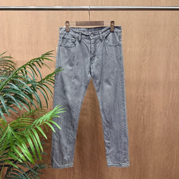 리바이스 508 데님 팬츠 5포켓 레드 탭 디테일 슬림 테이퍼드핏 그레이