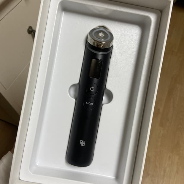 메디큐브 부스터프로 블랙