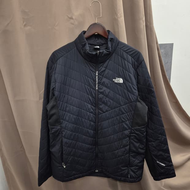 노스페이스 브이모션 경량패딩 110