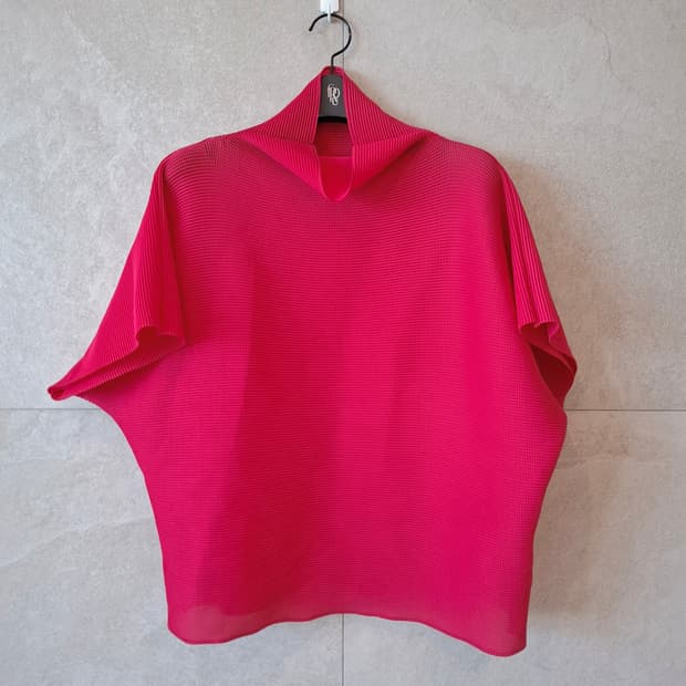 이세이미야케 돌먼 스트레치 플리츠플리즈