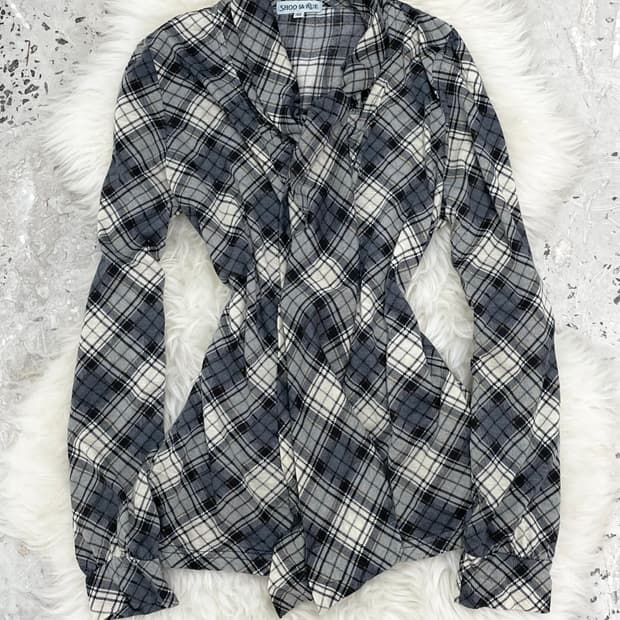 니혼진 체크 타이 블라우스