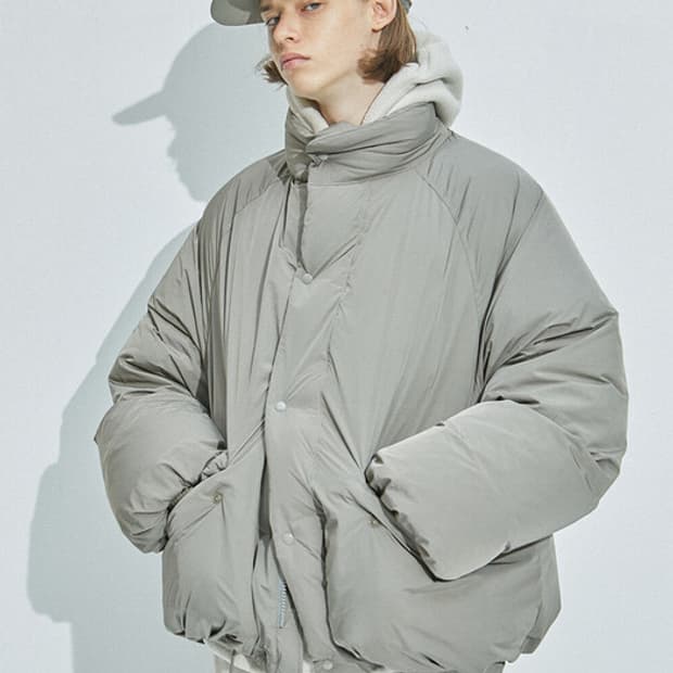 토마스모어 시티 숏 다운 패딩 카키그레이 L