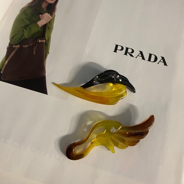 앰버색상 빈티지 브로치 2개 