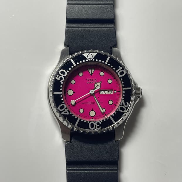 CITIZEN VEGA - 1990s Diver Watch Quartz 