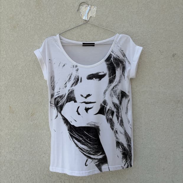 02 hot girl face printing top