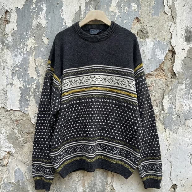 노르딕 오버핏 니트