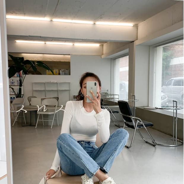 아토즈 긴팔 티셔츠