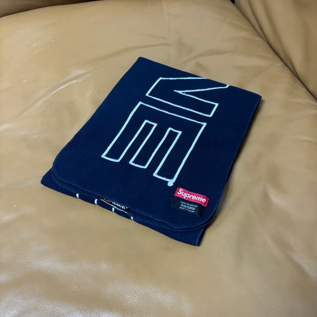 슈프림 머플러 목도리 네이비