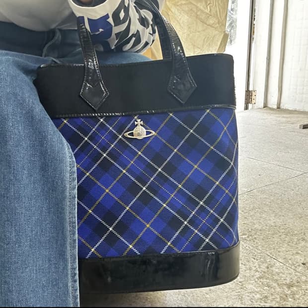 비비안웨우스트  토트백 