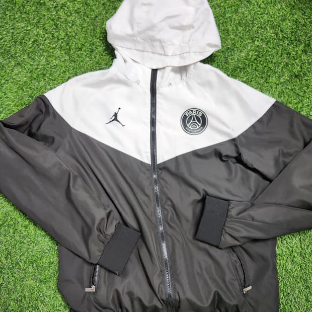 나이키 조던 PSG 후드 바람막이 자켓 S 블랙 화이트