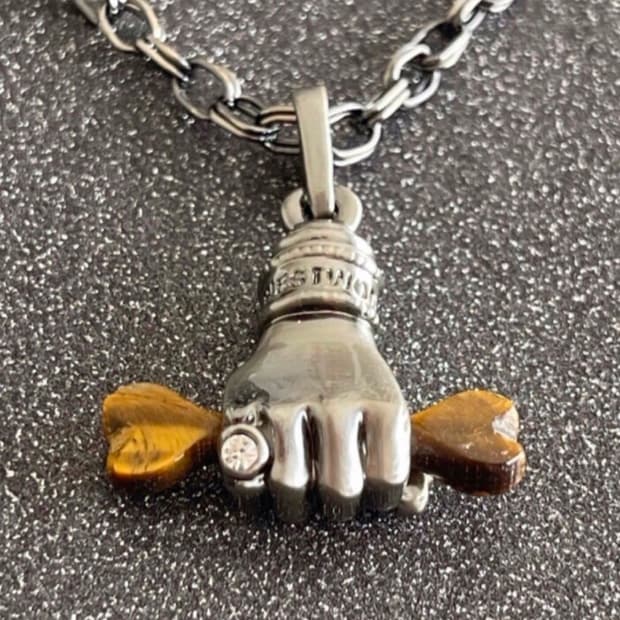 비비안웨스트우드 아카이브 핸드쉐입 팬던트 목걸이