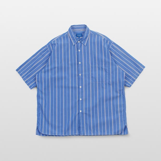 BEAMS Oversized Stripe Half Shirt