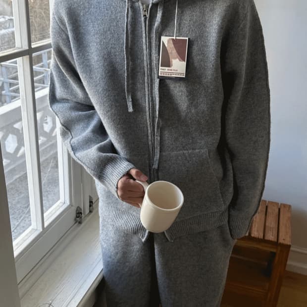 LOGAN 메종드 이태리 니트 후드집업 셋 M