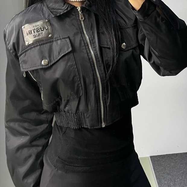Just In Time 90's 나일론 크롭 봄버 자켓