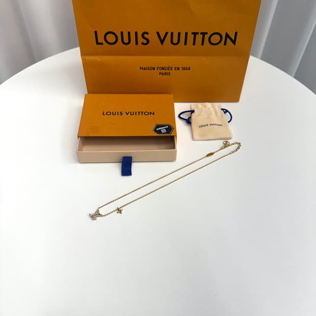 [정품] 루이비통 아이코닉 목걸이 골드
