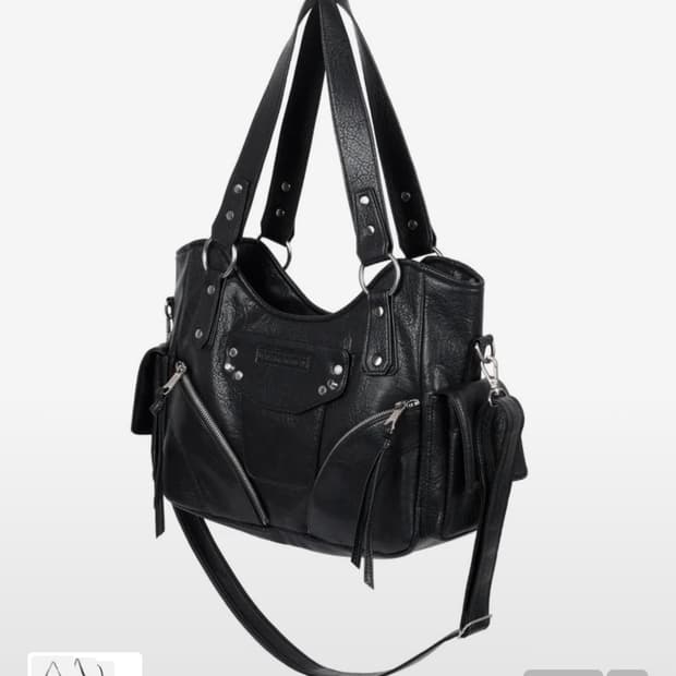 이우가마카라스 스터드레더숄더백 블랙