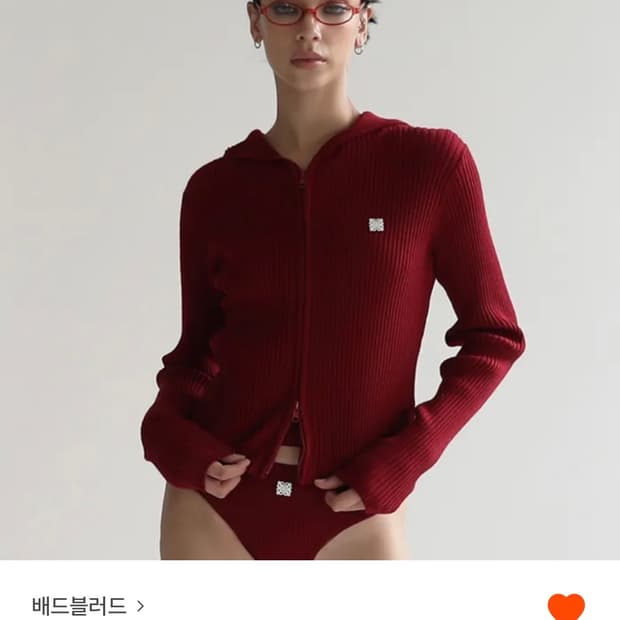 배드블러드 플뢰르 후드집업