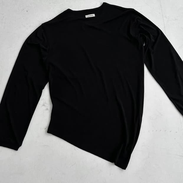 뉴치프시크 디피 Literal drape t shirts