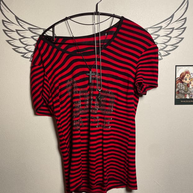 빈티지 펑크 레드 스트라이프 반팔티