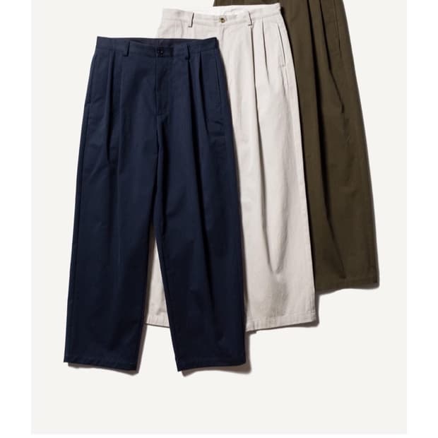 아프레쎄 치노 트라우저 에크루 색상 1사이즈