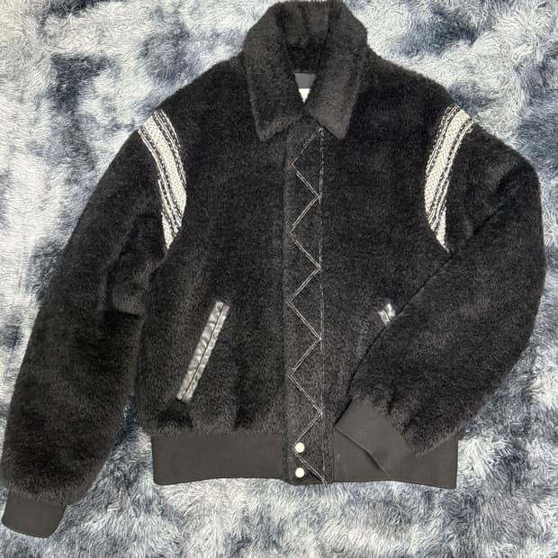 G FOR INNERTHOUGHT 자켓 