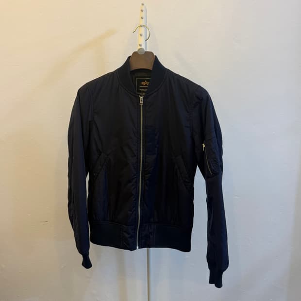 알파인더스트리 네이비 ma-1