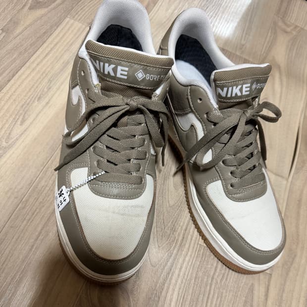 에어포스 고어텍스 한글날 280