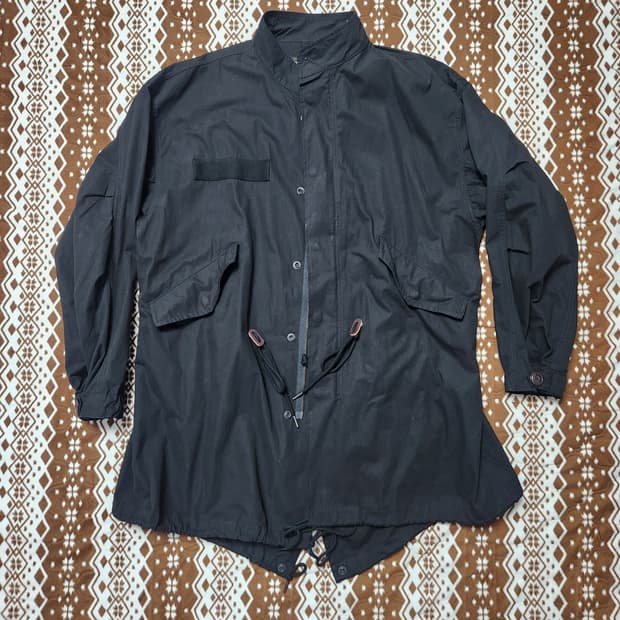 아웃스탠딩 피쉬테일 블랙 small