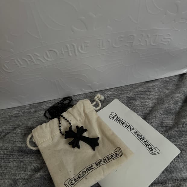 크롬하츠 실리크롬 블랙 2025