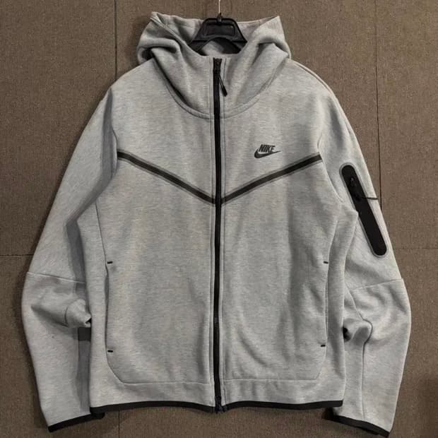 나이키 테크팩 L