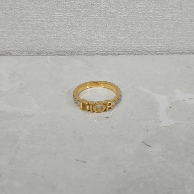 디올 레볼루션 반지 링 m사이즈 판매