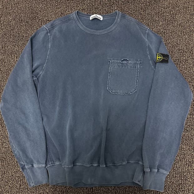 스톤아일랜드 워싱 포켓 맨투맨 XL