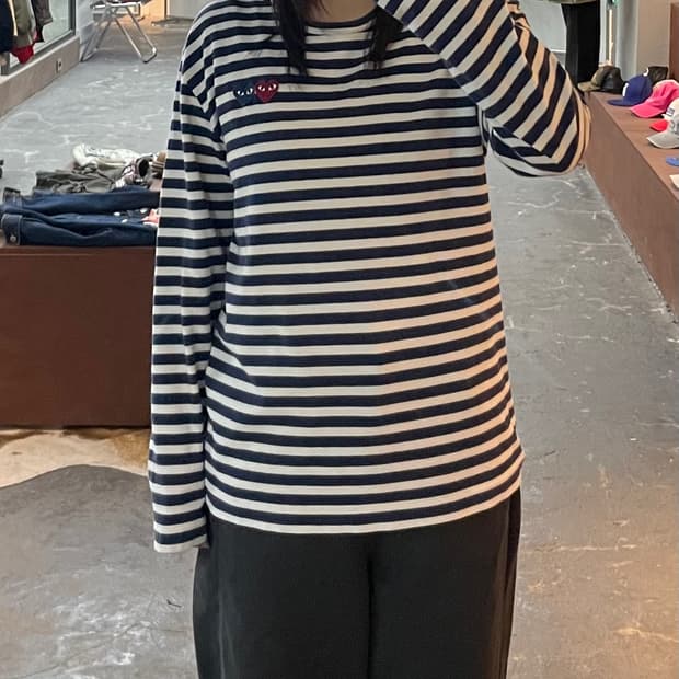 꼼데가르송 플레이 더블 하트 와펜 스트라이프 롱 슬리브 H2065