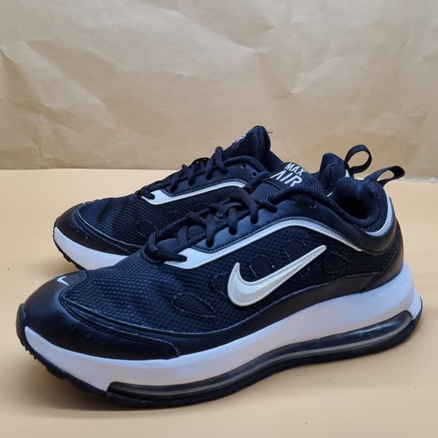 나이키 에어맥스 AP 운동화255