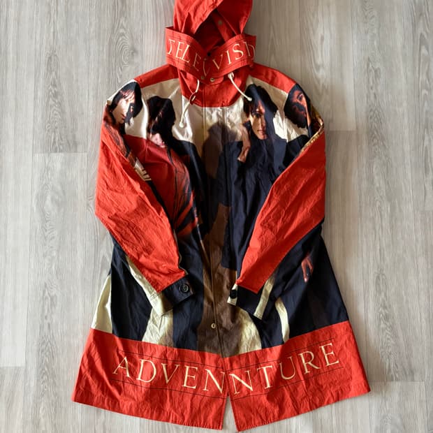 언더커버 15ss 텔레비전 어드벤쳐 파카 