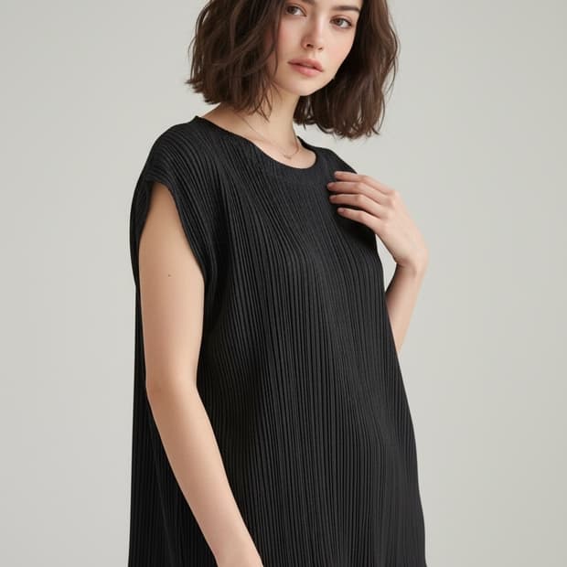 이세이미야케 플리츠플리즈  블랙 상의(4사이즈)