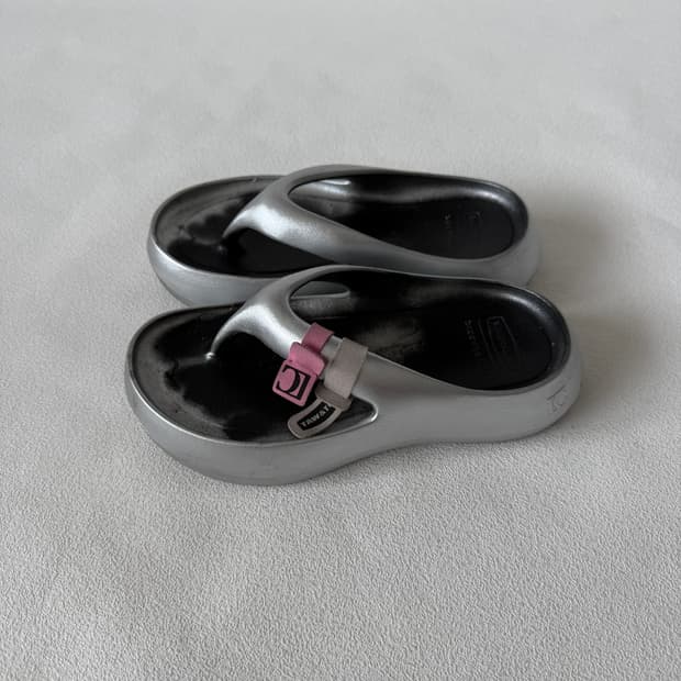 [XS]로우클래식X토앤토(LOW CLASSICXTAW&TOE) 플립플랍