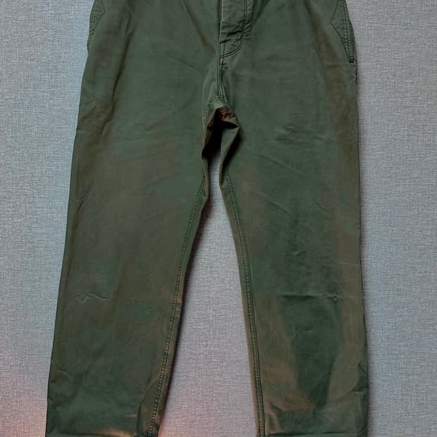 이스트로그 바지