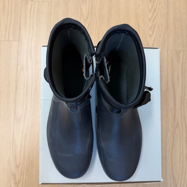 문스타 810s 차콜 270