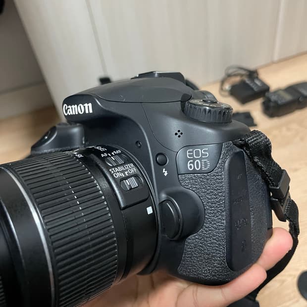 캐논 EOS 60D + 18-55mm 렌즈 세트
