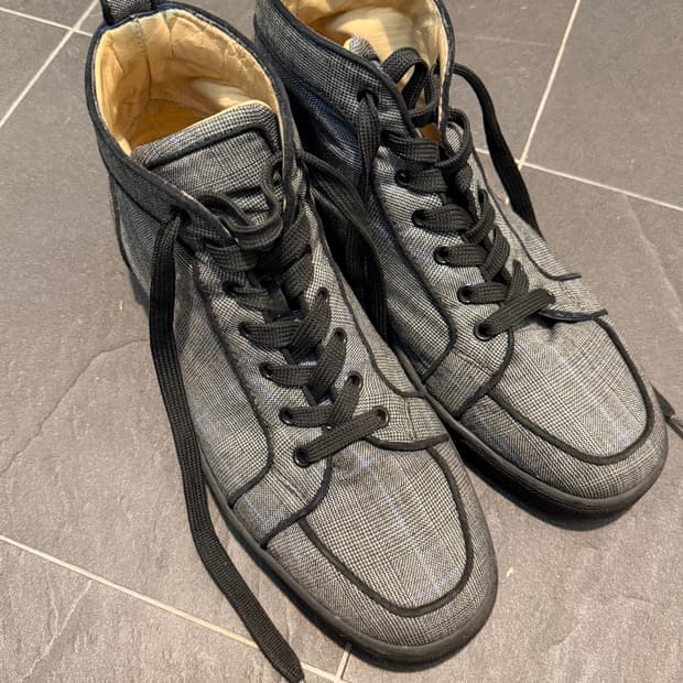 크리스찬 루부탱(Christian Louboutin) 'Louis' 하